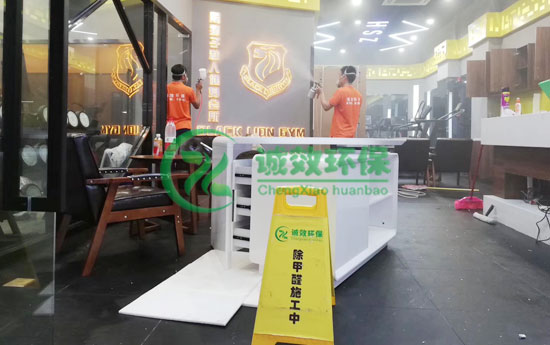 �ڪ{��˽�˽�����Խ�����ȩ